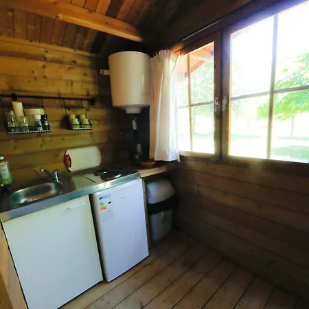 Domaine La Faix, Le Verger Camping